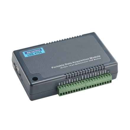 USB-4704.jpg